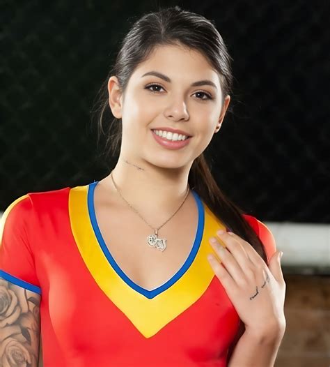 gina valentina pastelink
